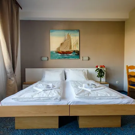 Casa de hóspedes Split - Free Parking Included 3*