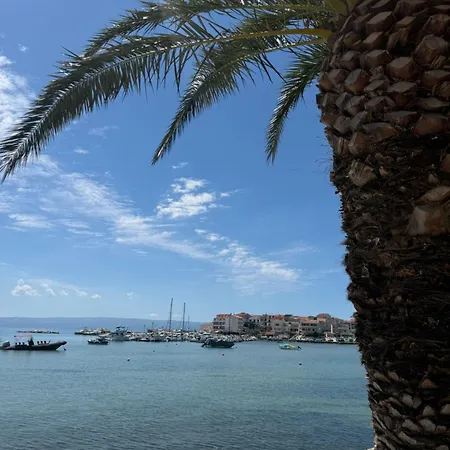 Split Konukevi