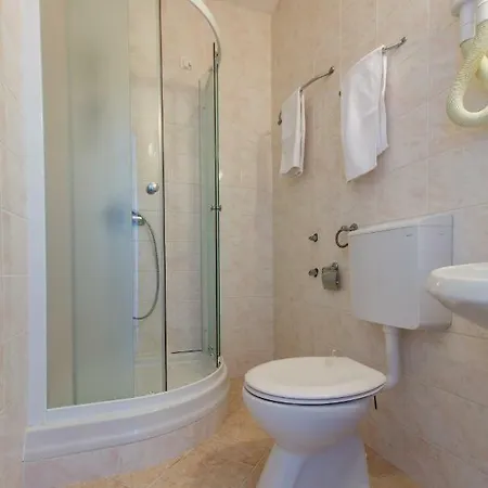 招待所 Beach Rooms Split Stobreč